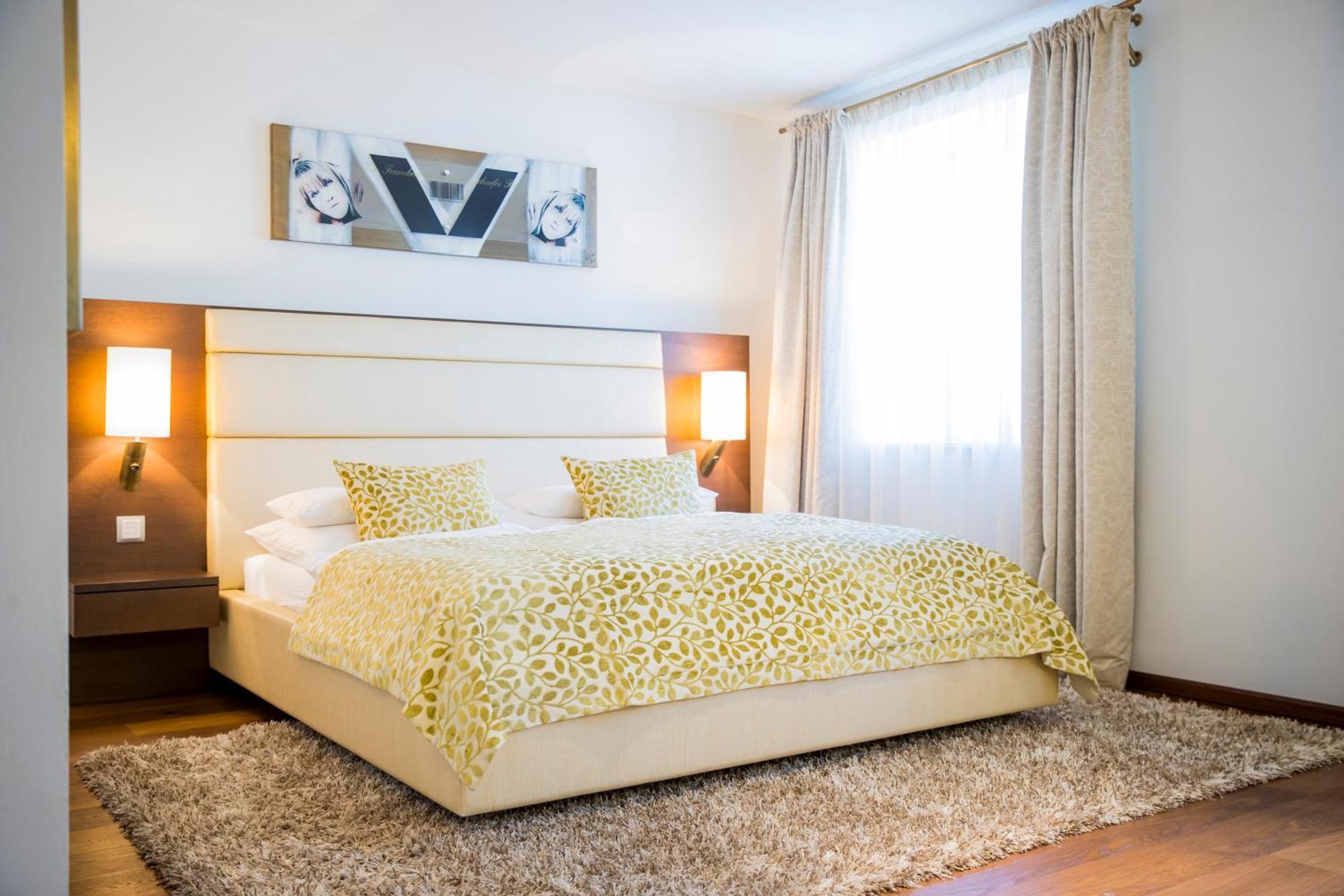 Iris Porsche Hotel & Restaurant Мондзе Екстер'єр фото