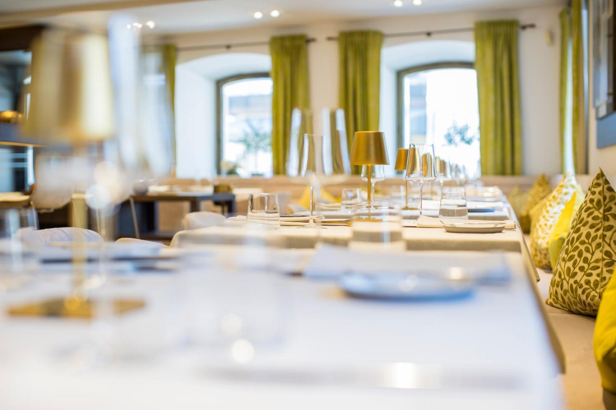 Iris Porsche Hotel & Restaurant Мондзе Екстер'єр фото
