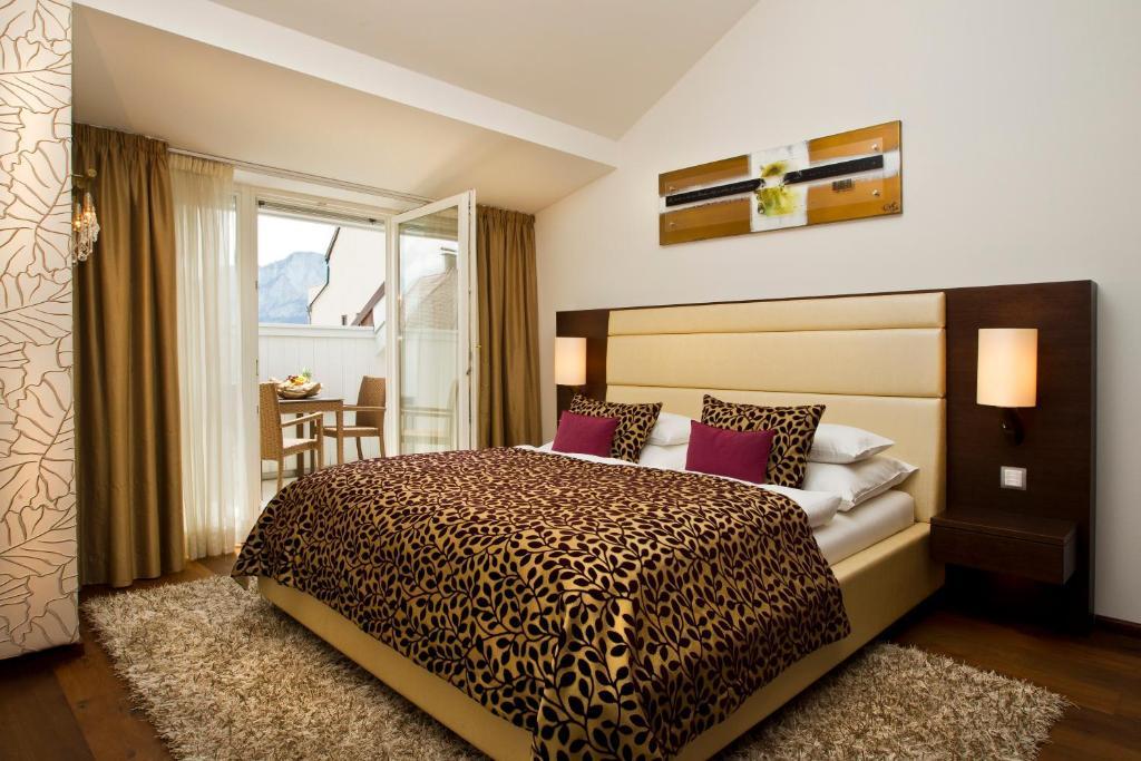 Iris Porsche Hotel & Restaurant Мондзе Номер фото